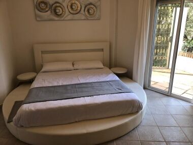 Apartment No. 11 – Photo 10