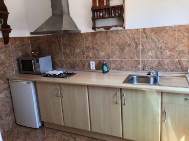 Apartment No. 5 – Photo 4