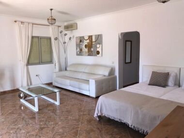 Apartment No. 5 – Photo 10