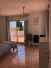 Apartment No. 8 – Photo 2